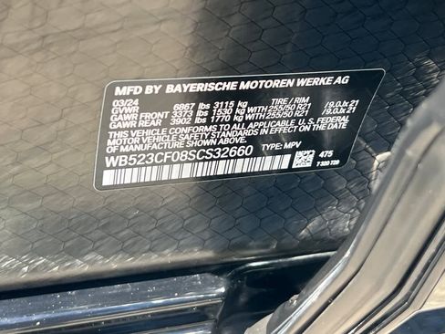 Used 2025 BMW iX xDrive50 w/ Premium Package AWD/4WD image 39
