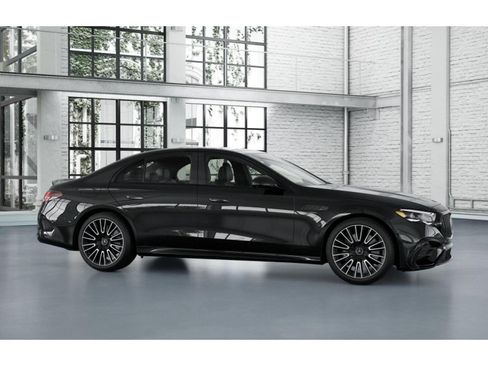 New 2026 Mercedes-Benz E 53 AMG e 4MATIC Sedan image 14