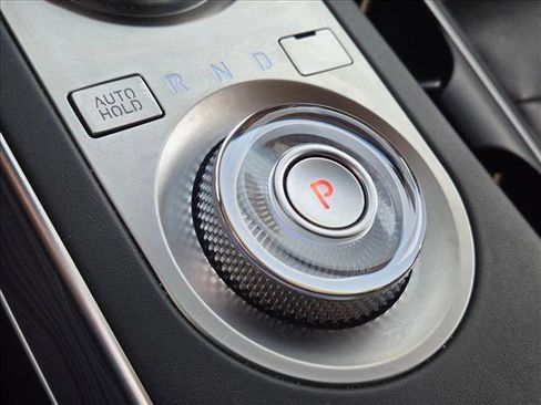 Used 2022 Genesis GV70 2.5T w/ Advanced Package image 19