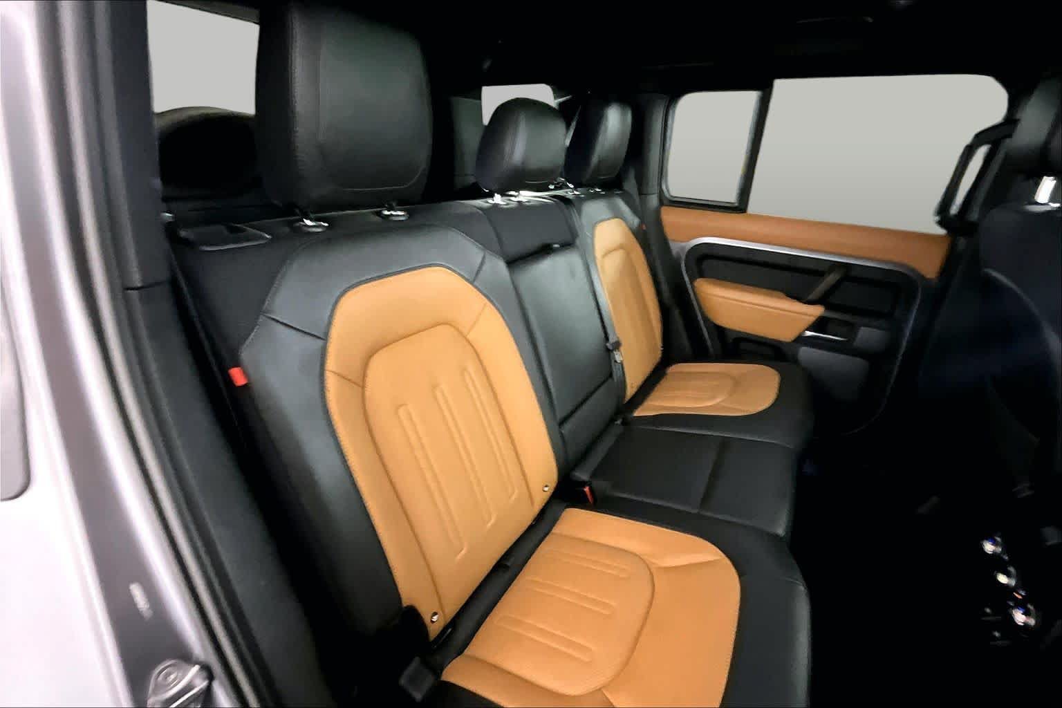 Used 2023 Land Rover Defender 110 X AWD/4WD image 19