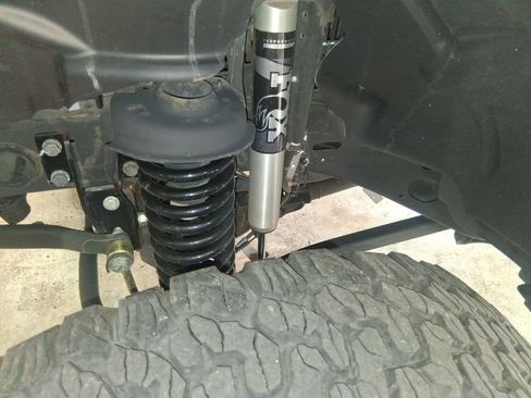 Used 2021 Jeep Gladiator Rubicon AWD/4WD image 9