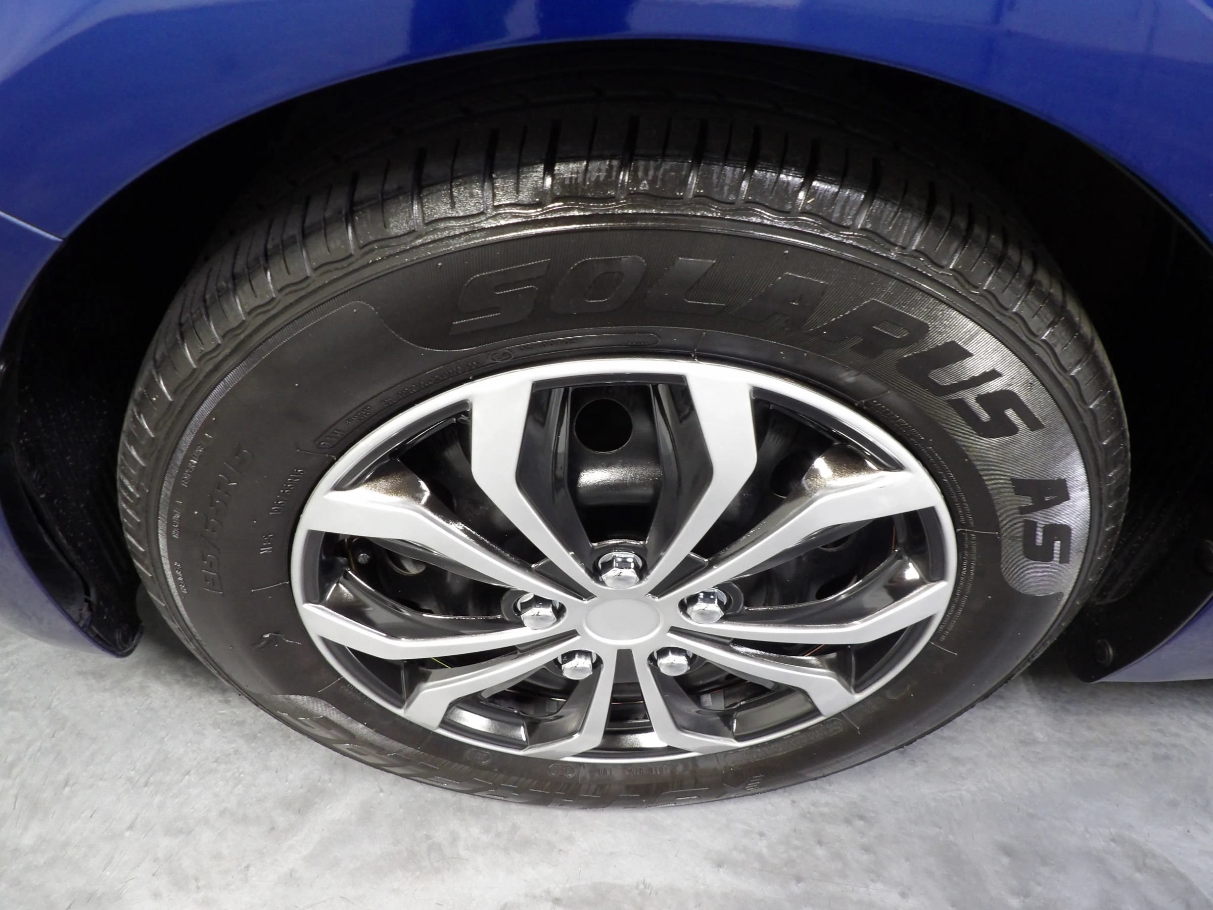 Used 2017 Kia Forte LX FWD image 18