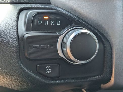 Used 2022 RAM 1500 Big Horn RWD image 11