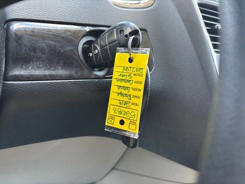 Used 2014 Dodge Grand Caravan American Value Package image 16