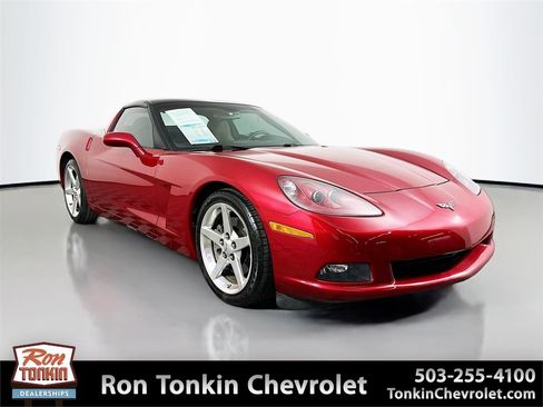 Used 2005 Chevrolet Corvette Coupe w/ Preferred Equipment Group image 1