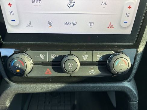 Used 2024 Ford Ranger XLT w/ FX4 Off-Road Package image 34