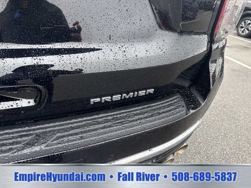 Used 2023 Chevrolet Tahoe Premier w/ Premium Package 2 AWD/4WD image 5