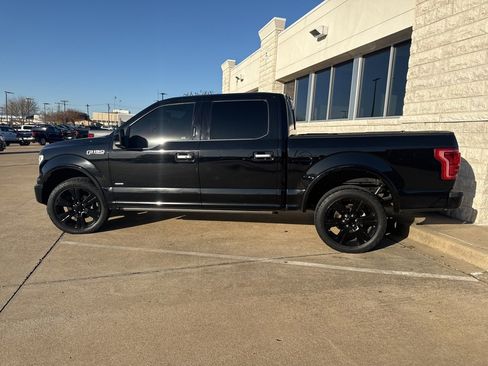 Used 2017 Ford F150 Limited w/ Trailer Tow Package image 10