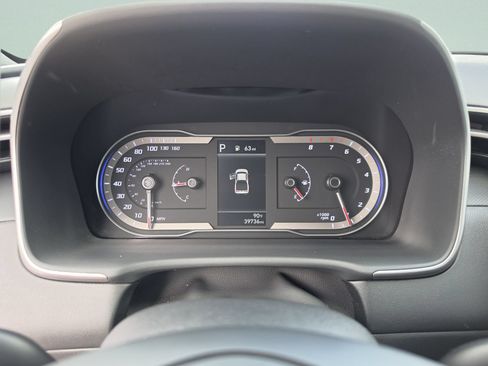 Used 2024 Hyundai Santa Cruz SE AWD/4WD image 31