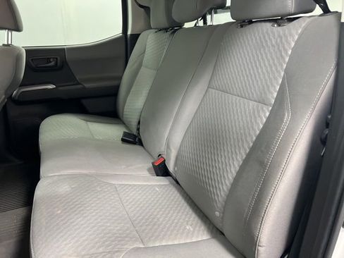 Used 2023 Toyota Tacoma SR5 AWD/4WD image 25