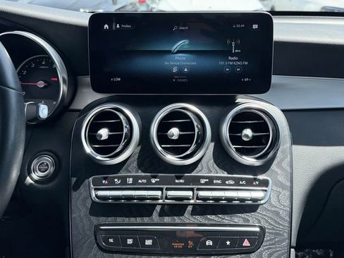 Used 2021 Mercedes-Benz GLC 300 4MATIC image 26