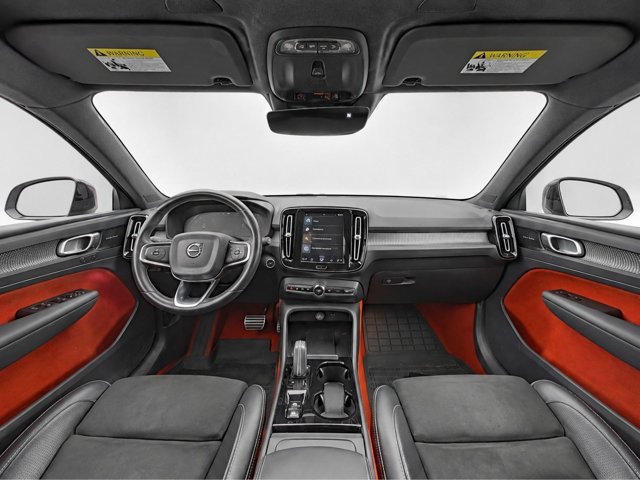 Used 2021 Volvo XC40 T5 R-Design w/ Advanced Package AWD/4WD image 23