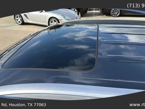 Used 2022 Kia Telluride S FWD image 17
