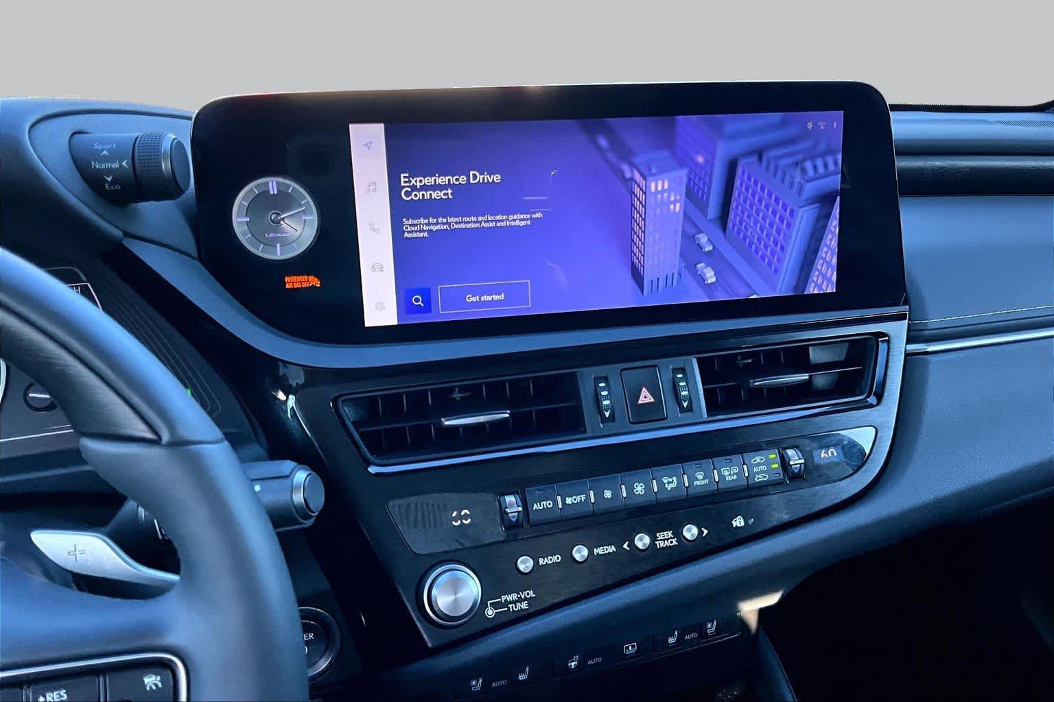 Used 2023 Lexus ES 300h w/ Accessory Package (Z1) FWD image 6