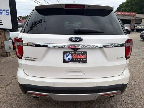 Used 2017 Ford Explorer Limited w/ Equipment Group 301A AWD/4WD image 12