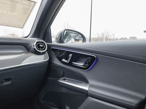 New 2026 Mercedes-Benz GLC 300 4MATIC image 23