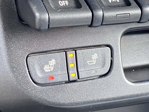 Used 2022 Chevrolet Colorado ZR2 AWD/4WD image 20