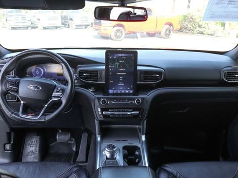 Used 2020 Ford Explorer ST w/ ST Street Pack image 29