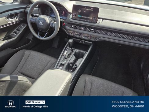 Certified 2023 Honda Accord EX image 22