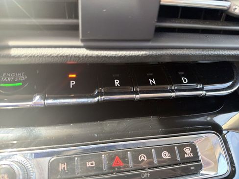Used 2023 Lincoln Corsair Reserve AWD/4WD image 20