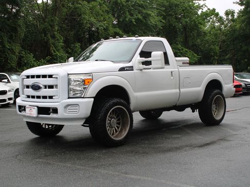Used 2016 Ford F250 XL RWD image 3