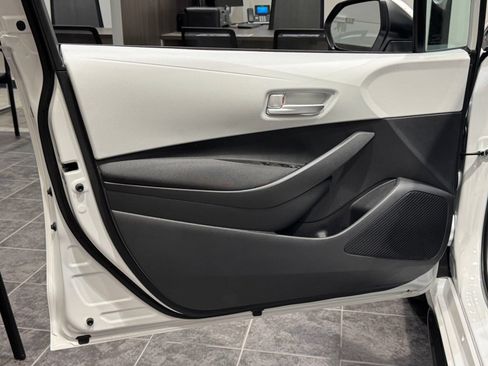 New 2026 Toyota Corolla SE FWD image 17