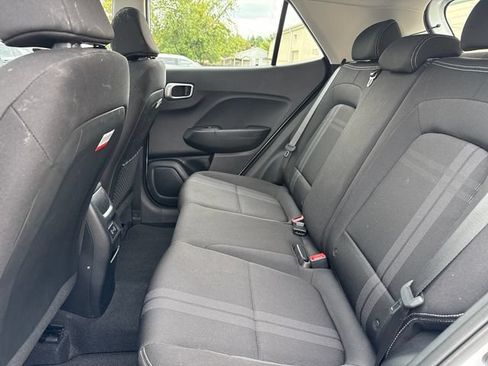 Certified 2026 Hyundai Venue SEL FWD image 25