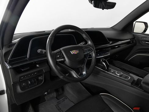 Used 2021 Cadillac Escalade Sport image 12