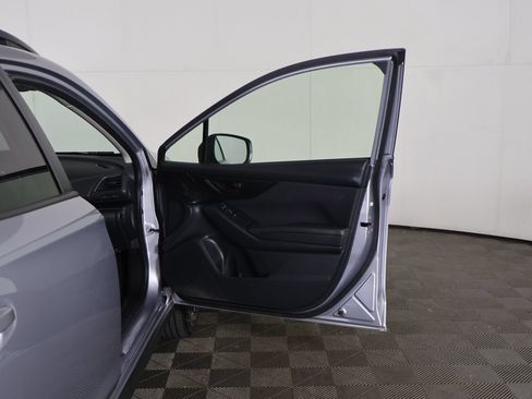 Used 2019 Subaru Crosstrek 2.0i Premium AWD/4WD image 16