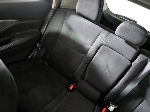 Used 2017 Nissan Murano SV AWD/4WD image 12
