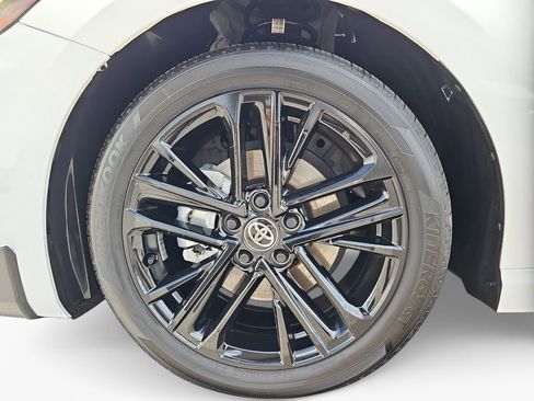 Certified 2025 Toyota Camry SE FWD image 23