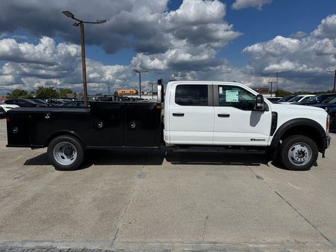 New 2025 Ford F450 XL image 3
