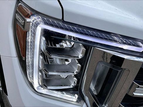 Used 2022 GMC Sierra 2500 SLE w/ SLE Convenience Package RWD image 31