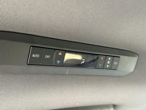 Certified 2023 Toyota Sienna XLE image 25