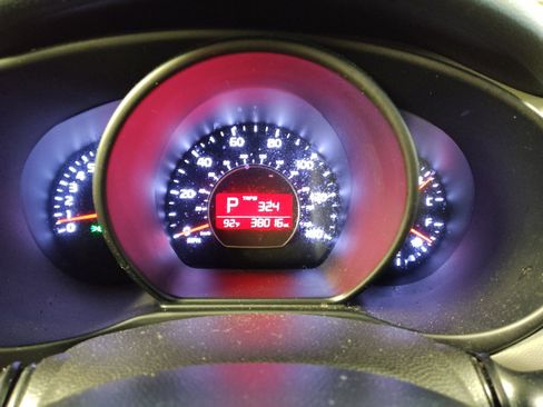 Used 2019 Kia Soul FWD image 23