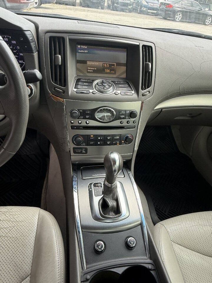 Used 2010 INFINITI G37 Journey w/ Premium Pkg RWD image 17