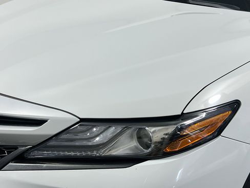 Used 2024 Toyota Camry XSE FWD image 11