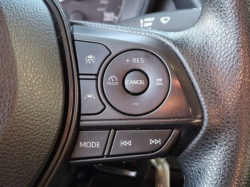 Used 2023 Toyota Corolla LE FWD image 16