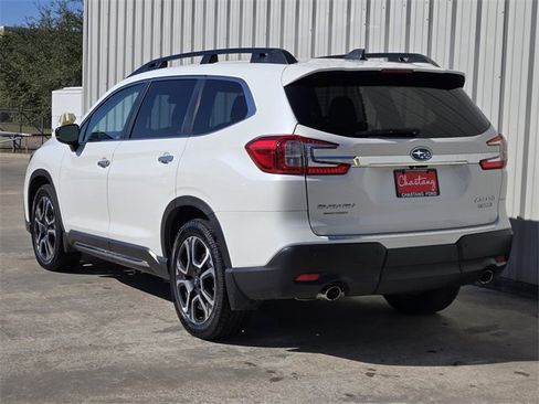 Used 2024 Subaru Ascent Touring image 10