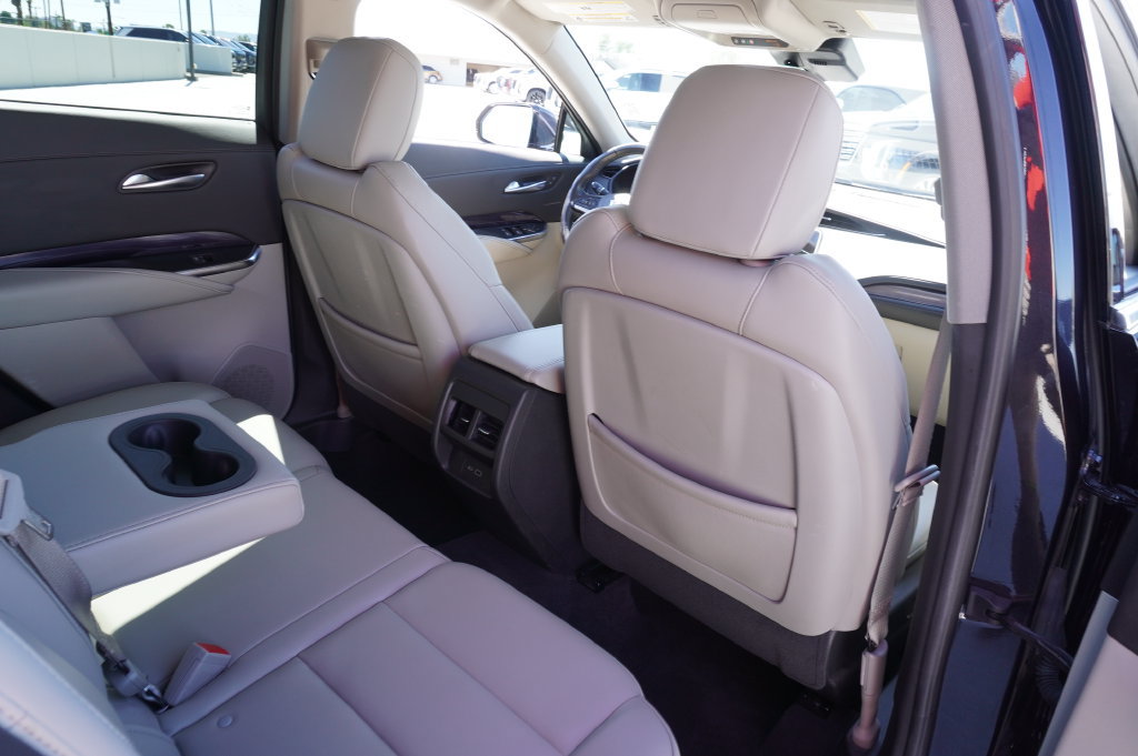 Used 2023 Cadillac XT4 Luxury FWD image 10