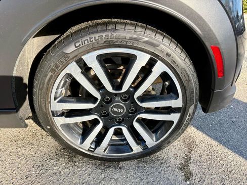 Used 2023 MINI Cooper S w/ Signature Upholstery Package FWD image 19