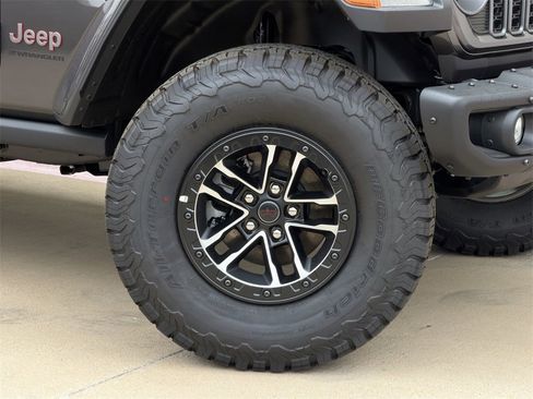 New 2025 Jeep Wrangler Unlimited Rubicon image 8