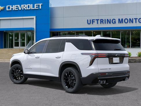 New 2026 Chevrolet Traverse LT w/ Midnight/Sport Edition AWD/4WD image 3