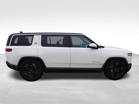 Used 2023 Rivian R1S Adventure AWD/4WD image 2