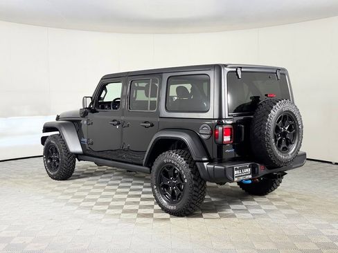 Certified 2023 Jeep Wrangler Unlimited AWD/4WD image 7