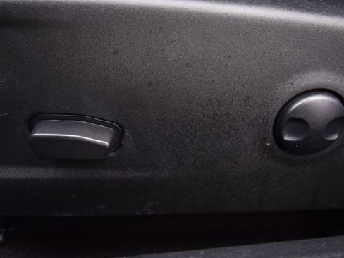 Used 2023 Dodge Challenger R/T w/ Blacktop Package image 27