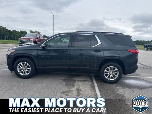Used 2020 Chevrolet Traverse LT w/ Driver Confidence II Package AWD/4WD image 11
