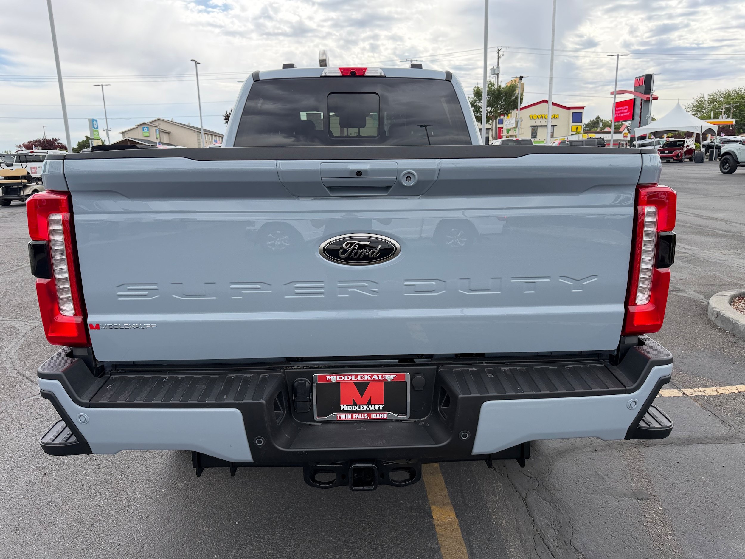 New 2026 Ford F350 Lariat w/ Black Appearance Package AWD/4WD image 4