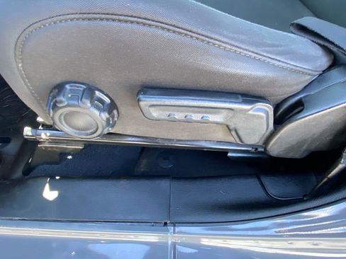 Used 2019 Jeep Wrangler Unlimited Sport S image 10