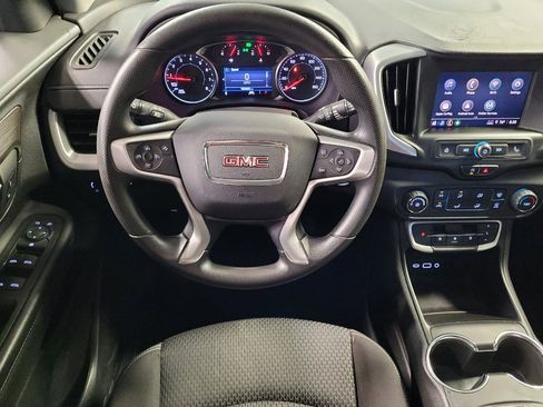 Used 2023 GMC Terrain SLE w/ LPO, Floor Liner Package FWD image 22